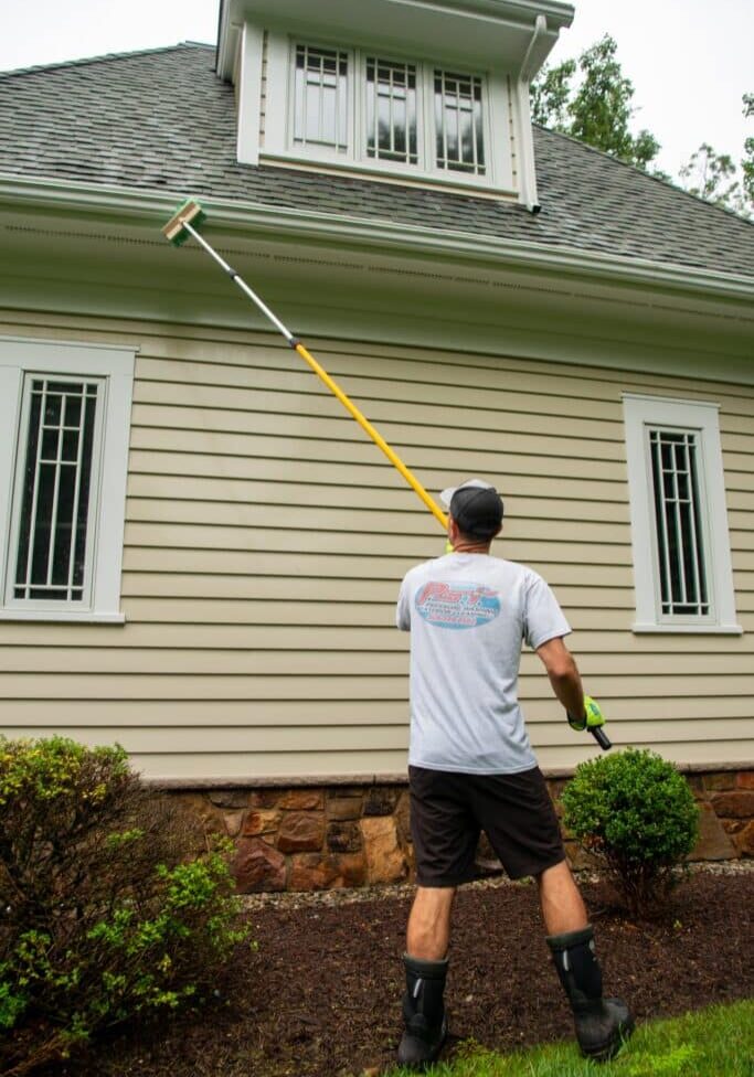Gutter cleaning Gutter cleaning